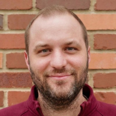 Eric Moster portrait analytics